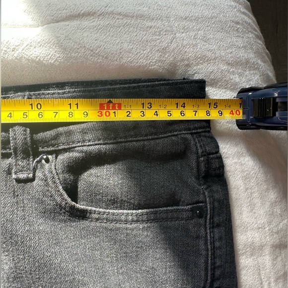 BDG Black Cat Eye Shorts | Hand Painted Back Pockets | Festival Look Size 28 - Picture 6 of 9